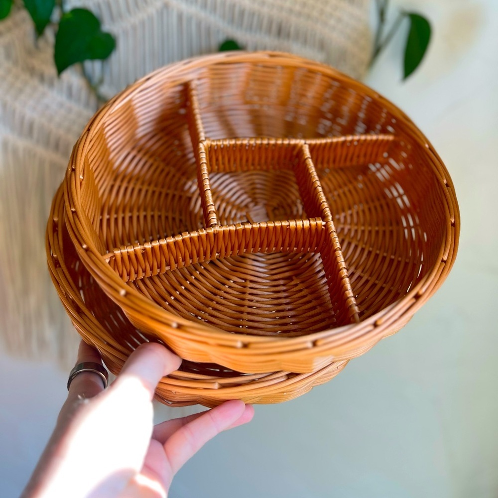 Vintage Wicker Divided Snack Baskets – Boho Farmhouse Kitchen – Round (Set of 2)